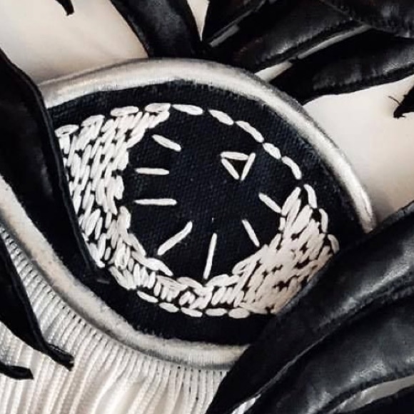 Meet your Posher, Lauren - Picture 1 of 1